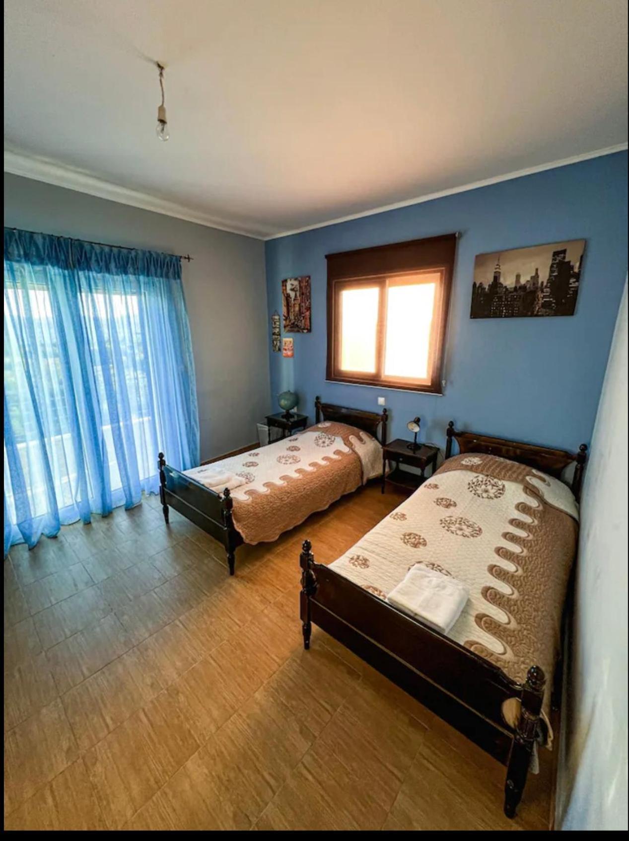Eretria Homestay Екстер'єр фото