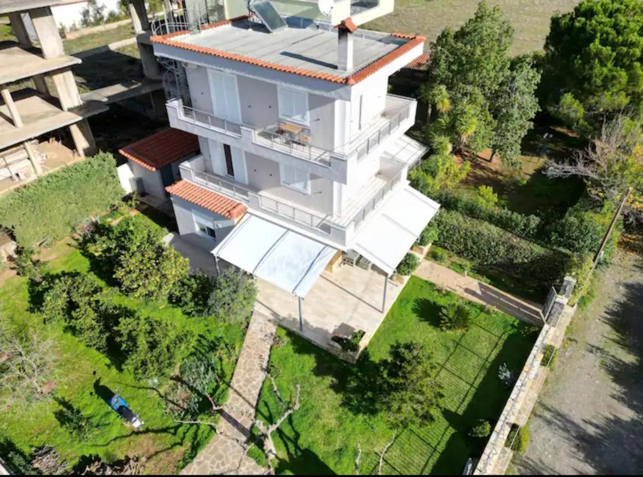 Eretria Homestay Екстер'єр фото
